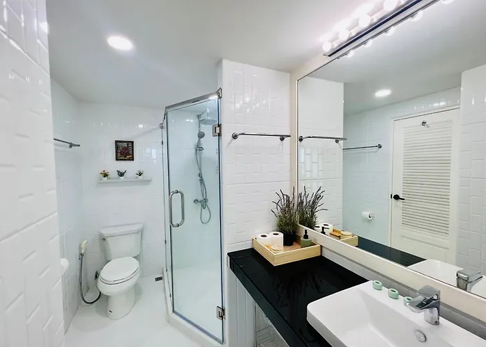 Samanchan Sukhumvit 42 Apartment